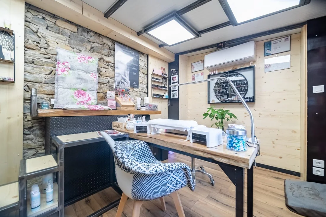 Le salon KEL'ONGLES à Labruguière, ambiance cosy